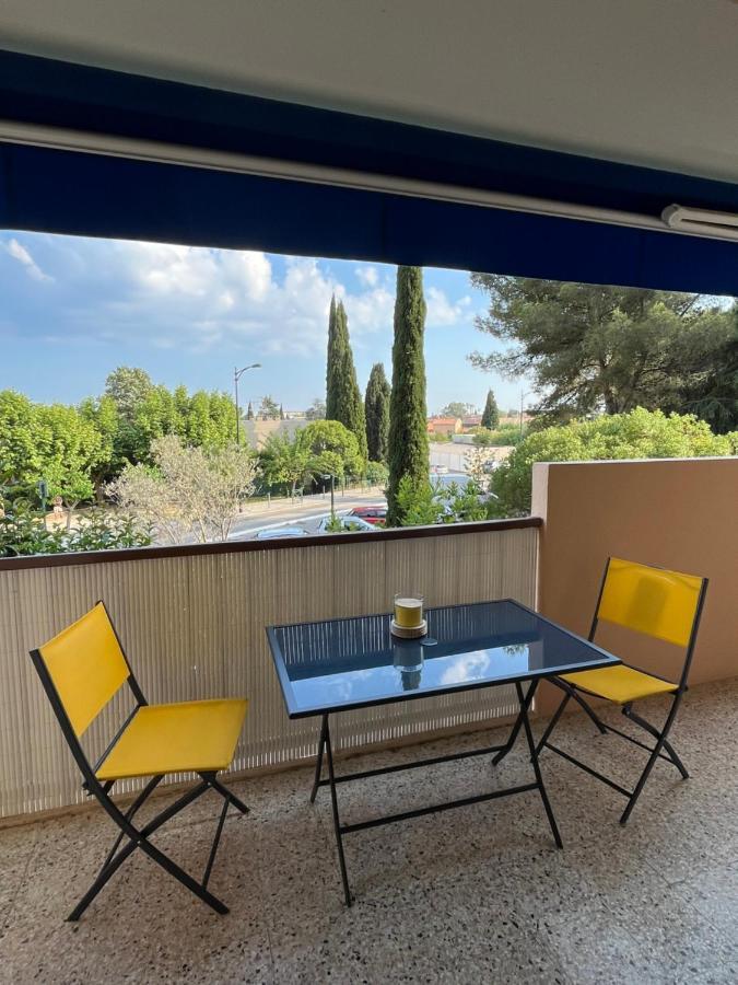 T2 Avec Terrasse & Parking A 5 Min Du Centre, 10 Min Des Plages Hyeres Ngoại thất bức ảnh